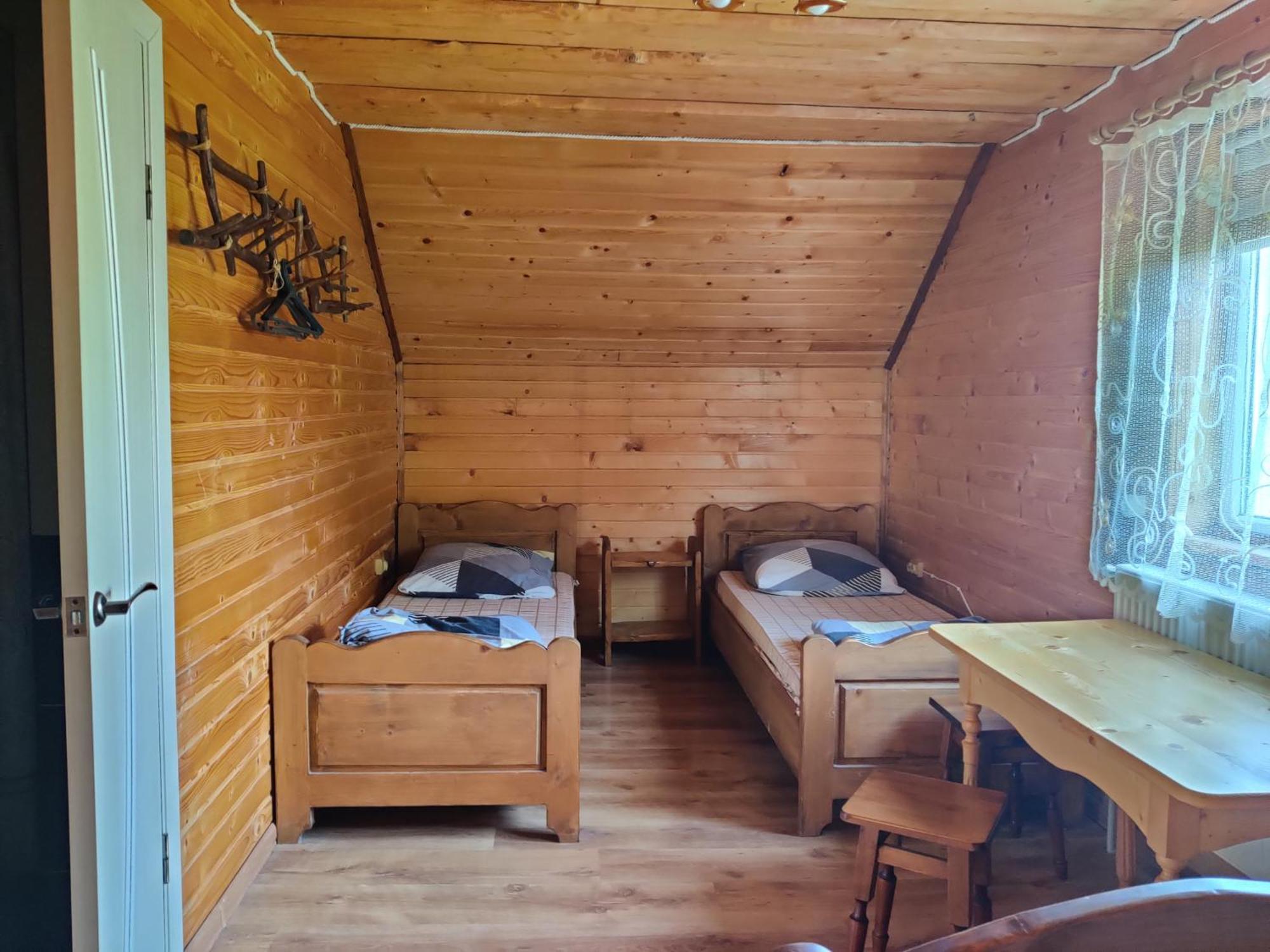 У Яслигана Hotel Pilipets Exterior foto